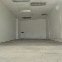 Lucky Plaza (D9), Retail #570539411